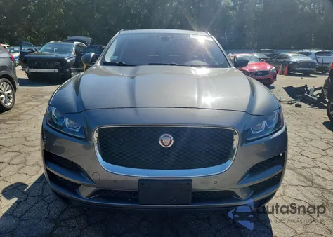 2017 Jaguar F-Pace Prestige z USA, uszkodzony, nr VIN SADCK2BV3HA495283